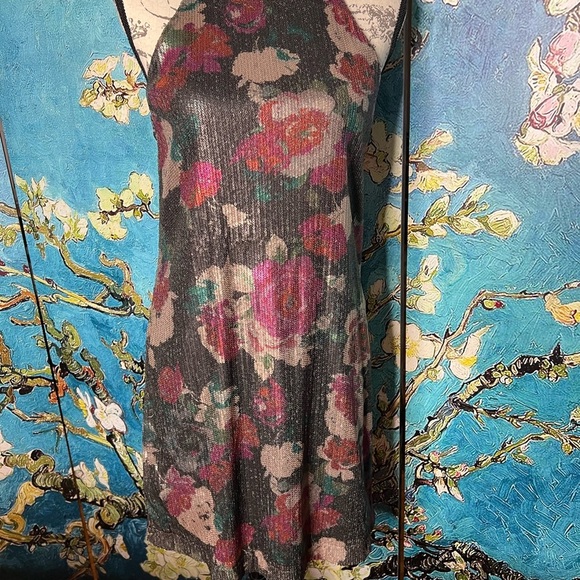 Floral sequin mini dress.  - Picture 4 of 9